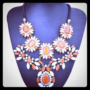 The CLEMENTINE Necklace